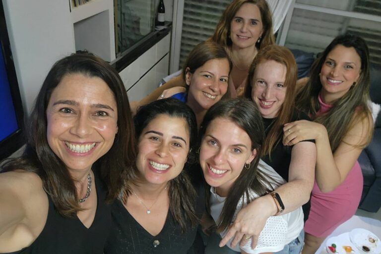 גלריה עמוד הבית