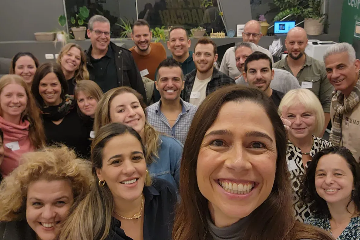 מפגש נטוורקינג תמונה קבוצתית